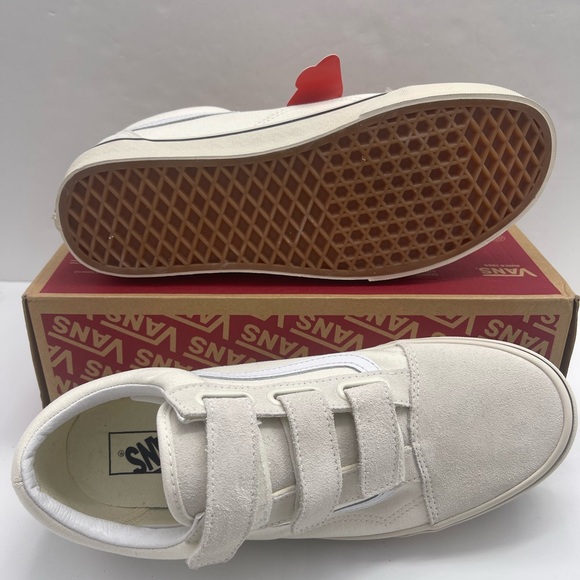 Vans Mn Cream Vans Old Skool Velcro 
Marshmallow/Turtledove
VN0A3D29R2S Sneakers - Picture 5 of 16